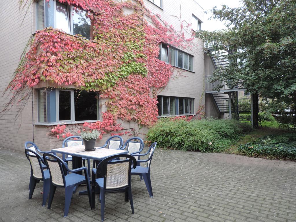 Hostel Blauwput Leuven Exteriör bild
