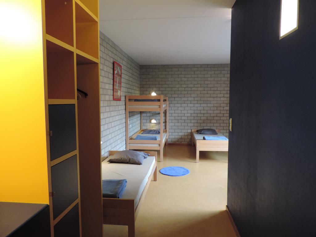 Hostel Blauwput Leuven Rum bild